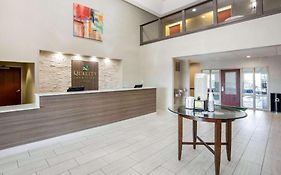 Quality Inn & Suites Arnold - St Louis